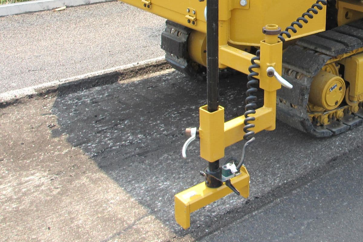 Cat Grade with Grade and Slope for Cold Planers