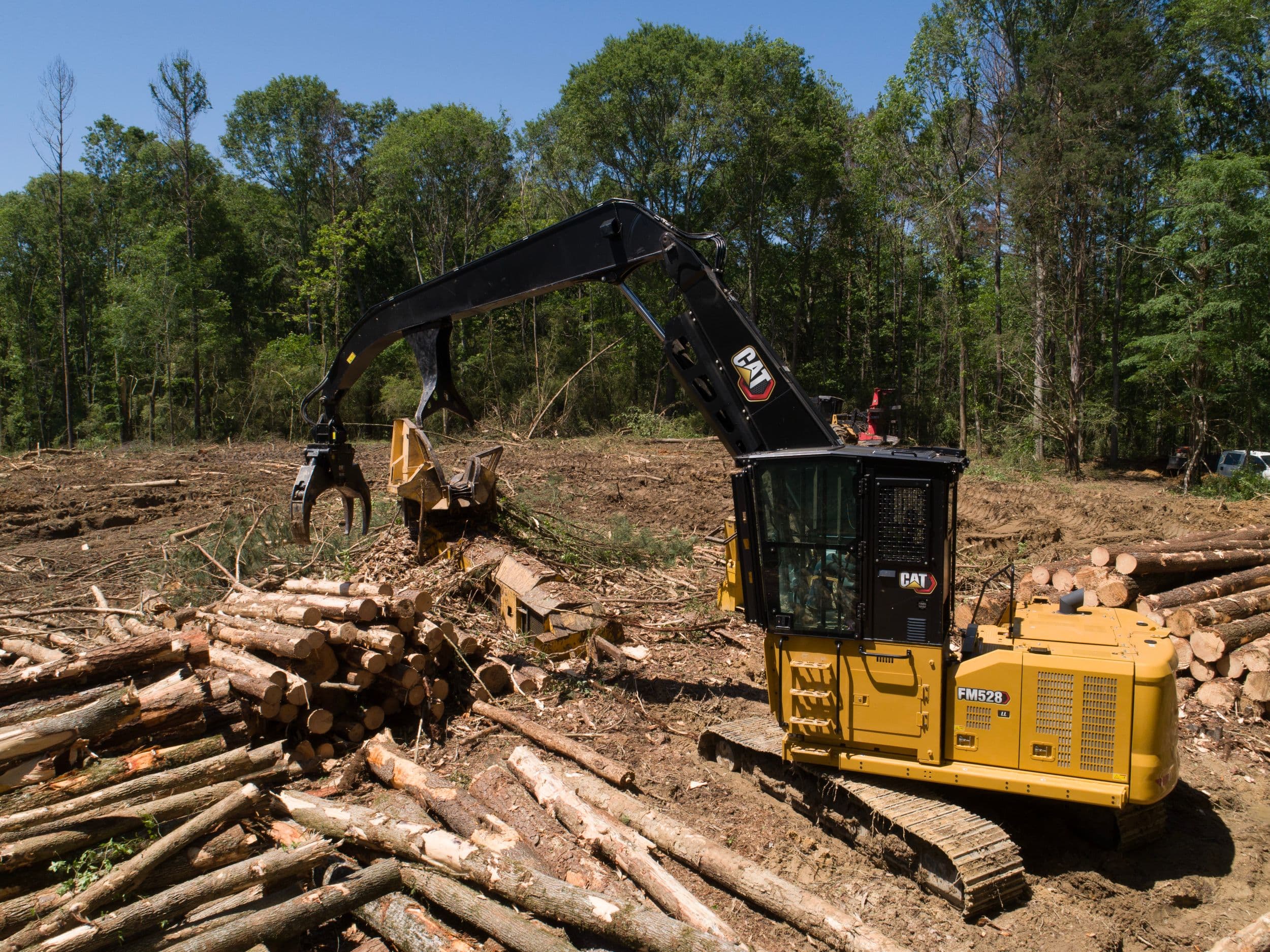 Cat® FM528 General Forestry and Log Loader Machine