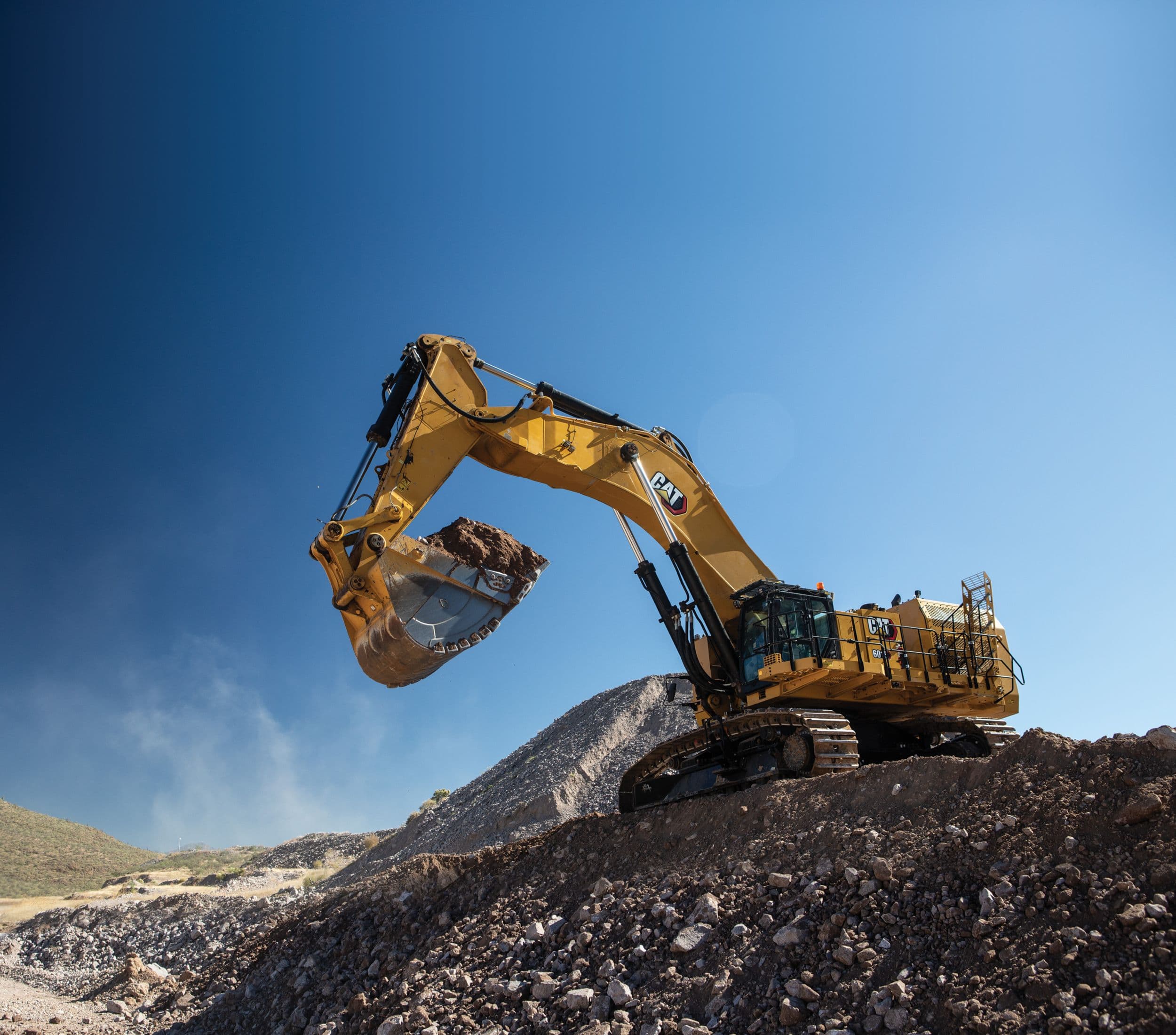 6015 Hydraulic Mining Shovel