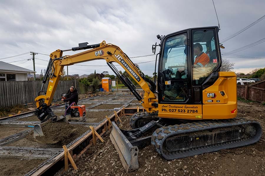 JC Earthworks Cat 305 CR Excavator On Site