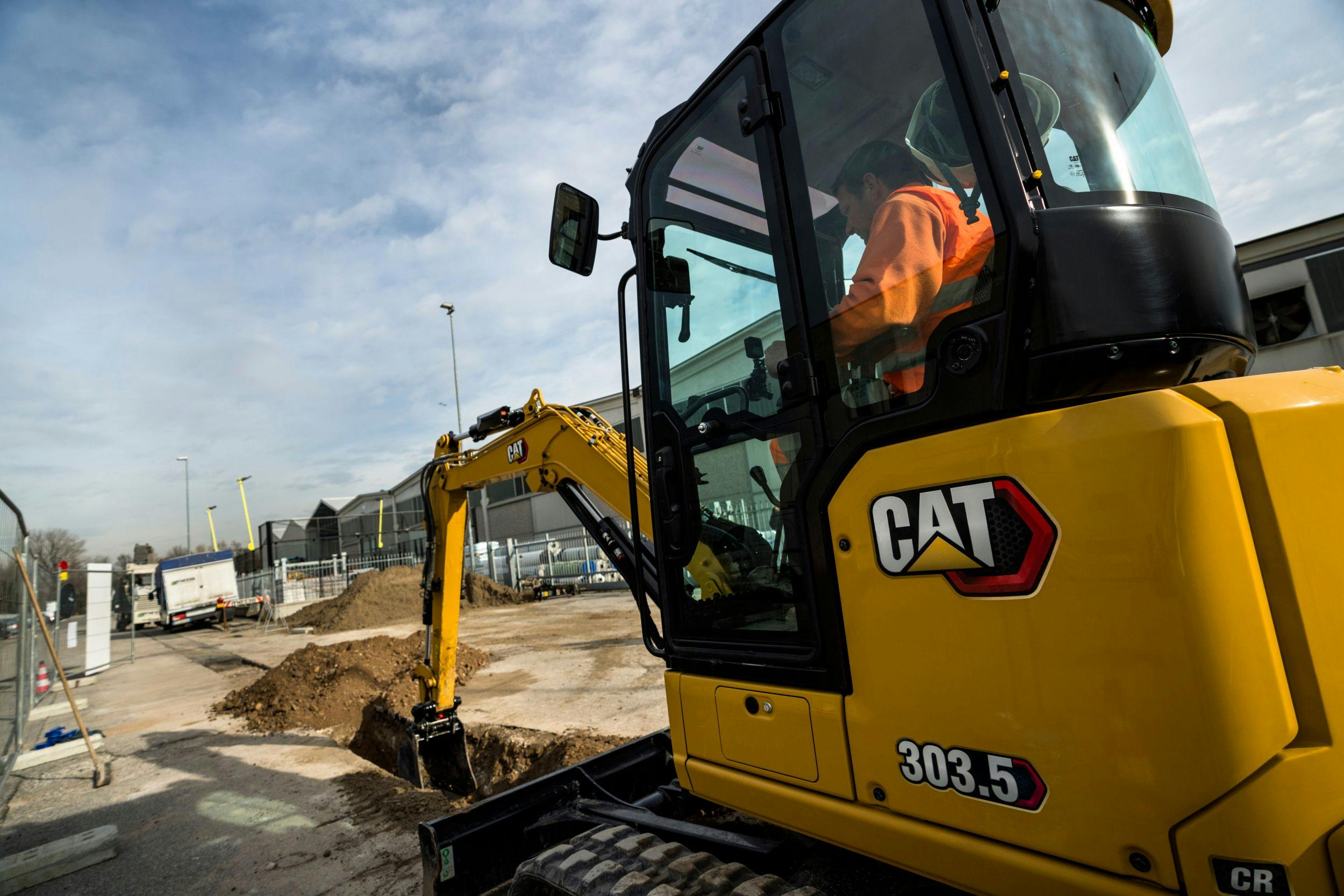Cat 303.5 CR Excavator