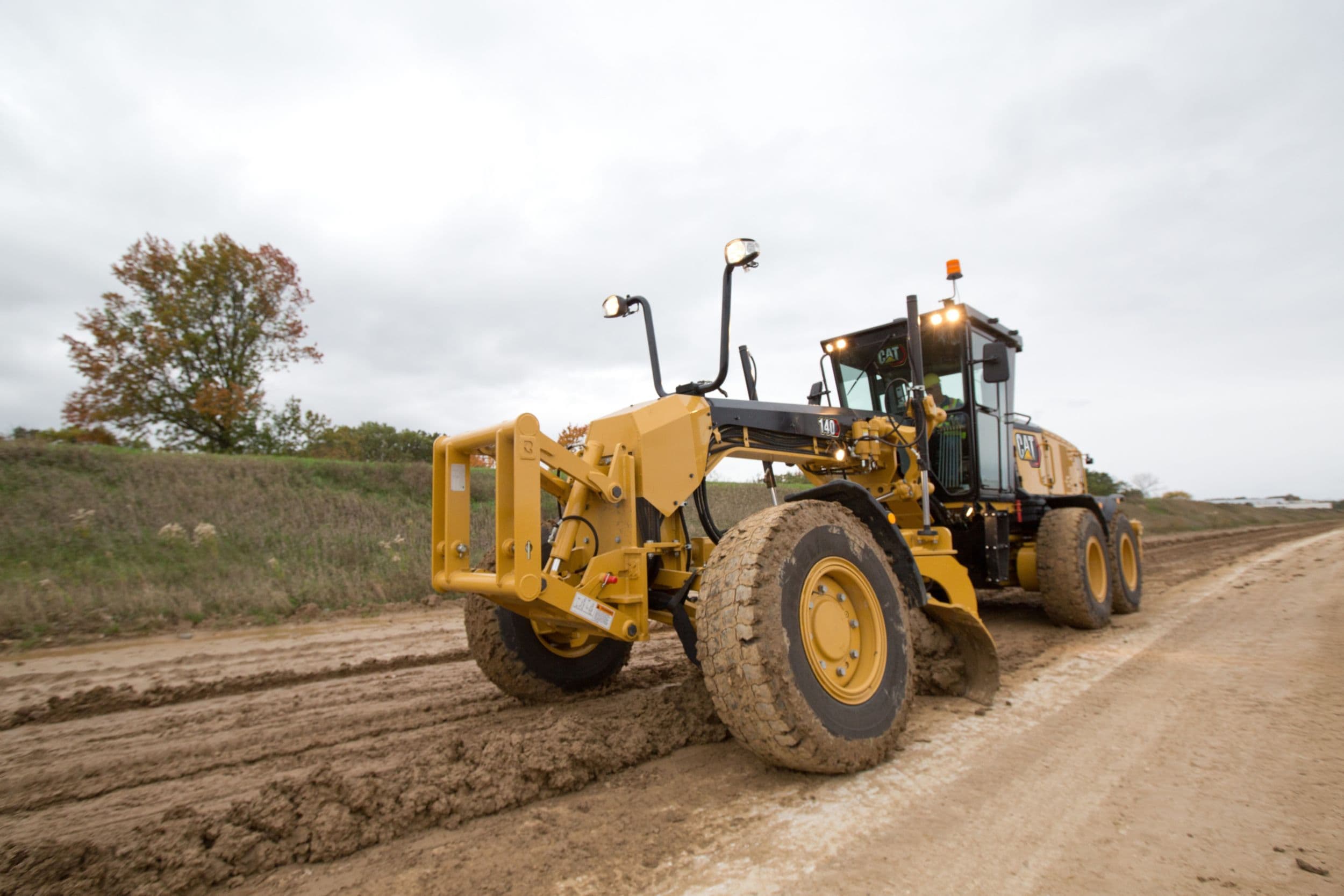 Cat 140 Motor Grader